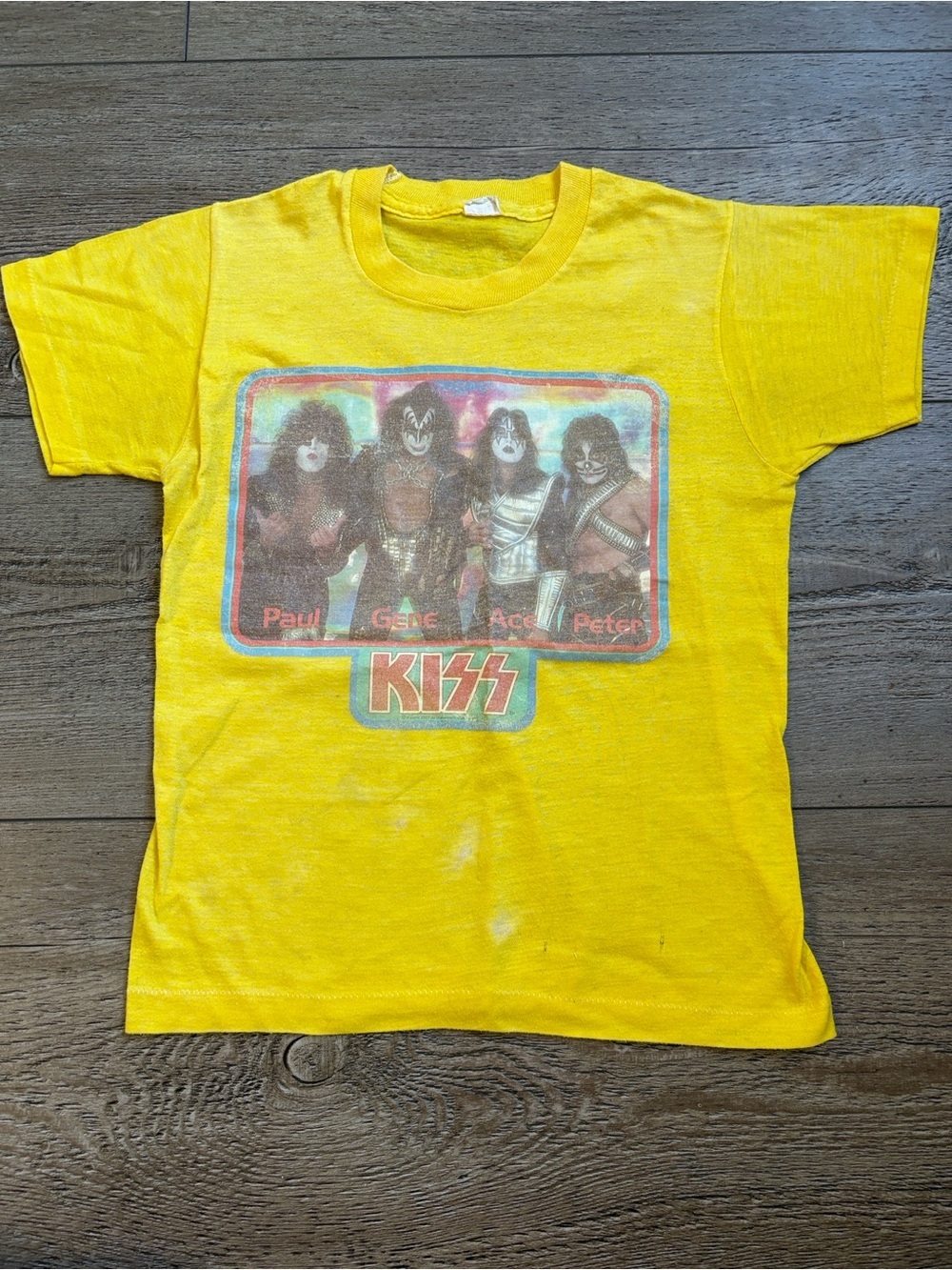 True Vintage Rare 70s Kiss Bright Yellow Kids Graphic Concert Tee w Band Photo